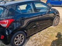 Gebraucht Hyundai i10 67 PS (49 kW) 2014 Schwarz Kleinwagen