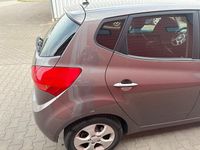 Second-hand Kia Venga 90 CP (66 kW) 2011 Maro Hatchback
