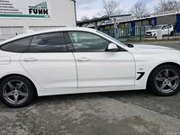 Gebraucht BMW 320 190 PS (139 kW) 2017 Weiß Limousine