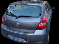 Gebraucht Hyundai i20 Style 101 PS (74 kW) 2008 Grau Limousine