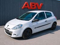 Gebraucht Renault Clio IV 75 PS (55 kW) 2012 Weiß Kleinwagen