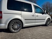 Gebraucht VW Caddy 105 PS (77 kW) 2009 Silber Van / Kleinbus