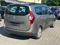 Gebraucht Dacia Lodgy Prestige 116 PS (85 kW) 2013 Gold Van / Kleinbus