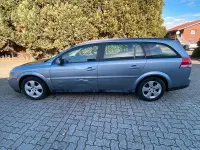 Second-hand Opel Vectra 122 CP (89 kW) 2004 Gri Break