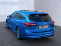 Gebraucht Ford Focus ST-Line 155 PS (114 kW) 2023 Dynamicblau (metallic) Kombi