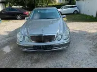 Gebraucht Mercedes E240 Avantgarde 177 PS (130 kW) 2003 Limousine