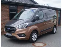 Gebraucht Ford Transit Custom Nugget 170 PS (125 kW) 2023 Grau (metallic) Van