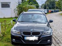 Gebraucht BMW 320 163 PS (119 kW) 2012 Schwarz Kombi
