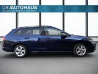 Gebraucht VW Golf VIII Life 116 PS (85 kW) 2024 Blau Kombi
