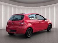 Gebraucht Hyundai i20 Classic 77 PS (56 kW) 2012 Rot Kleinwagen