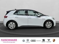 Gebraucht VW ID.3 Pro 106 kW (145 PS) 2022 Weiss Kleinwagen