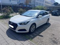 Gebraucht Hyundai i40 116 PS (85 kW) 2016 Kombi