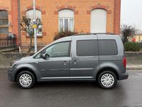 Gebraucht VW Caddy Life 102 PS (75 kW) 2019 Grau Van / Kleinbus