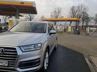 Gebraucht Audi Q7 333 PS (244 kW) 2016 Grau SUV
