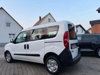 Gebraucht Opel Combo 90 PS (66 kW) 2015 Weiß Van / Kleinbus