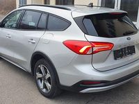 Gebraucht Ford Focus Active X 150 PS (110 kW) 2022 Silber Limousine