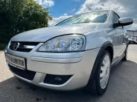 Gebraucht Opel Corsa Edition 80 PS (58 kW) 2005 Silber Kleinwagen