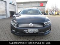 Gebraucht VW Passat Comfortline 150 PS (110 kW) 2018 Grau Kombi