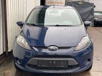 Gebraucht Ford Fiesta Trend 60 PS (44 kW) 2011 Blau Kleinwagen