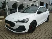 Gebraucht Ford Focus ST 280 PS (205 kW) 2024 Weiß Limousine