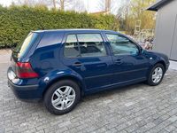 Gebraucht VW Golf IV 75 PS (55 kW) 2001 Blau Kleinwagen