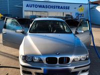 Gebraucht BMW 525 225 PS (165 kW) 2001 Silber Limousine