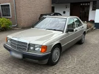 Gebraucht Mercedes 190 110 PS (80 kW) 1990 Limousine