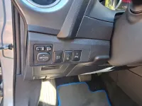 Gebraucht Toyota Auris Hybrid Comfort 99 PS (72 kW) 2013 Silber Limousine