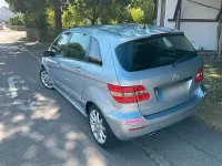 Gebraucht Mercedes B200 136 PS (100 kW) 2006 Andere farben Van / Kleinbus