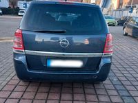 Gebraucht Opel Zafira 115 PS (84 kW) 2009 Andere farben Van / Kleinbus