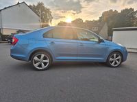 Second-hand Skoda Rapid 105 CP (77 kW) 2013 Albastru Hatchback