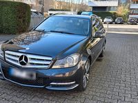 Gebraucht Mercedes C220 170 PS (125 kW) 2011 Grau Kombi