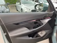 Gebraucht BMW 550e M Sport 489 PS (359 kW) 2025 Cape york grün Kombi