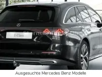 Gebraucht Mercedes E300 Avantgarde 313 PS (230 kW) 2025 Schwarz Limousine