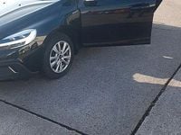 Gebraucht Volvo V40 CC Momentum 150 PS (110 kW) 2017 Schwarz Kombi