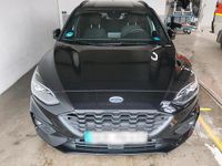 Gebraucht Ford Focus RS 182 PS (133 kW) 2022 Schwarz Kombi