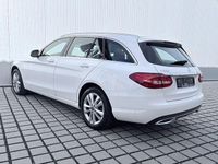 Gebraucht Mercedes C200 184 PS (135 kW) 2019 Weiß Kombi