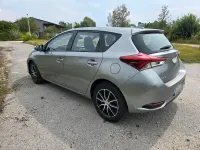 Gebraucht Toyota Auris 99 PS (72 kW) 2016 Grau Limousine