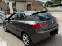 Gebraucht Alfa Romeo Giulietta 140 PS (102 kW) 2011 Grau Kleinwagen