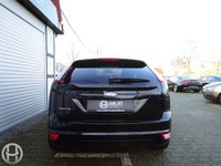 Gebraucht Ford Focus 101 PS (74 kW) 2008 Schwarz metallic Limousine