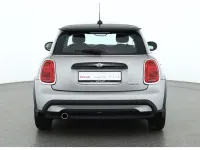 Gebraucht Mini Cooper 136 PS (100 kW) 2023 Melting silver iii (metallic) Kleinwagen