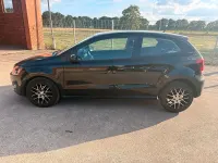 Gebraucht VW Polo 75 PS (55 kW) 2011 Schwarz Kleinwagen