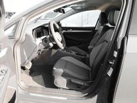 Neu VW Golf VIII 116 PS (85 kW) 2026 Uranograu Limousine