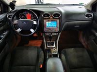 Gebraucht Ford Focus Ghia 101 PS (74 kW) 2008 Silber Kombi