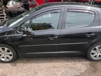 Gebraucht Peugeot 207 120 PS (88 kW) 2008 Schwarz Kleinwagen