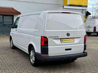 Gebraucht VW Transporter 150 PS (110 kW) 2022 Candyweiss Van