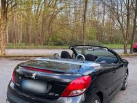 Gebraucht Peugeot 207 CC 2010 Schwarz Cabrio