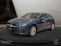 Gebraucht Mercedes A250 Advanced 160 PS (117 kW) 2022 Blau Limousine