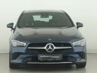 Gebraucht Mercedes CLA200 Progressive 150 PS (110 kW) 2020 Blau Kombi