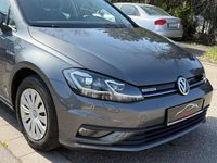 Gebraucht VW Golf VII Trendline 131 PS (96 kW) 2019 Grau Limousine